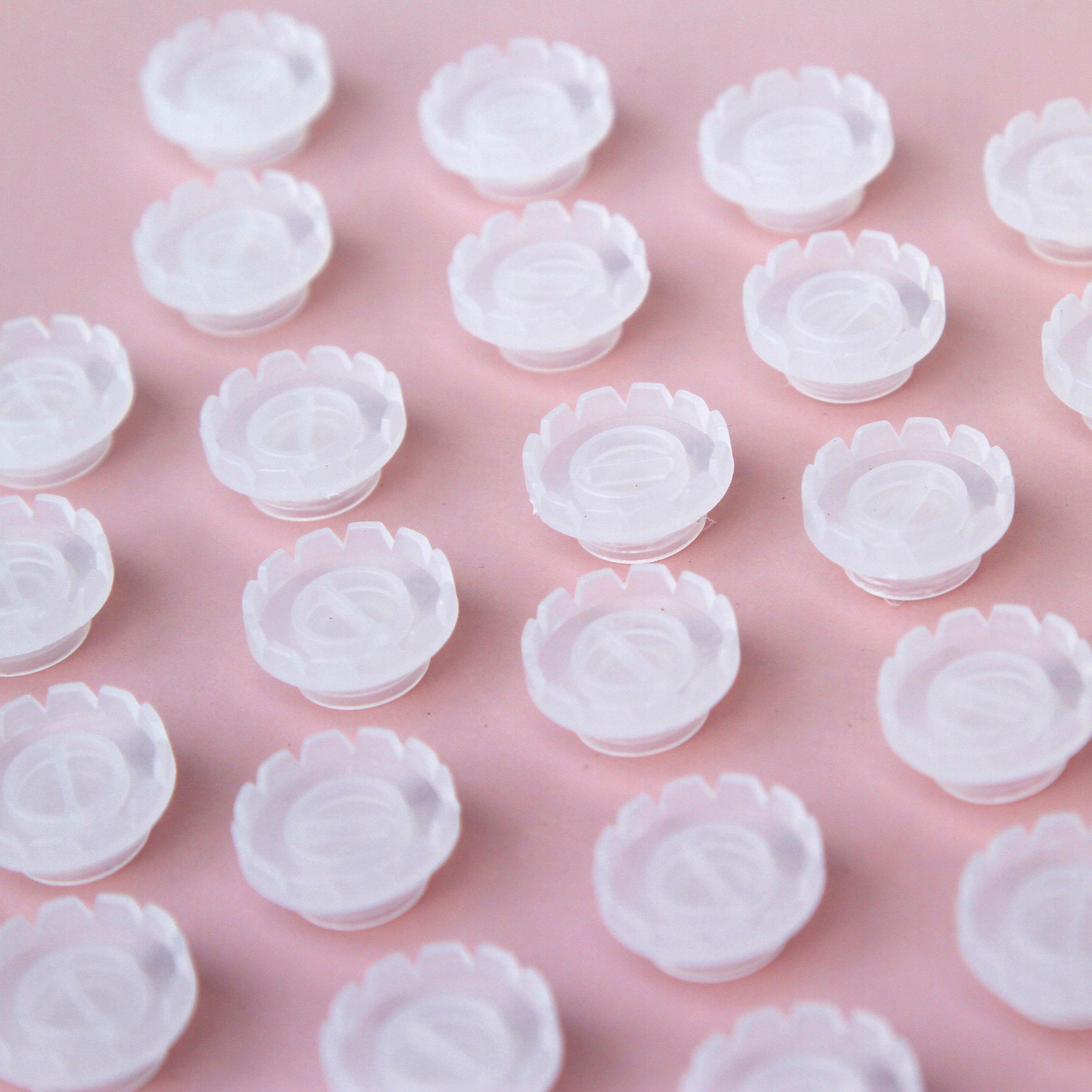 Lash Fan Glue Adhesive Flower Blooming cups (100x pack) - One V Salon