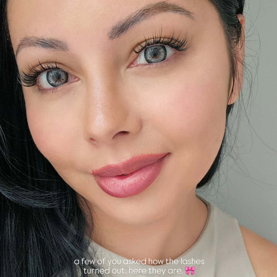 Day to Night Press On Pre-glued Under-lashes Cluster Lashes & Applicator - One V Salon